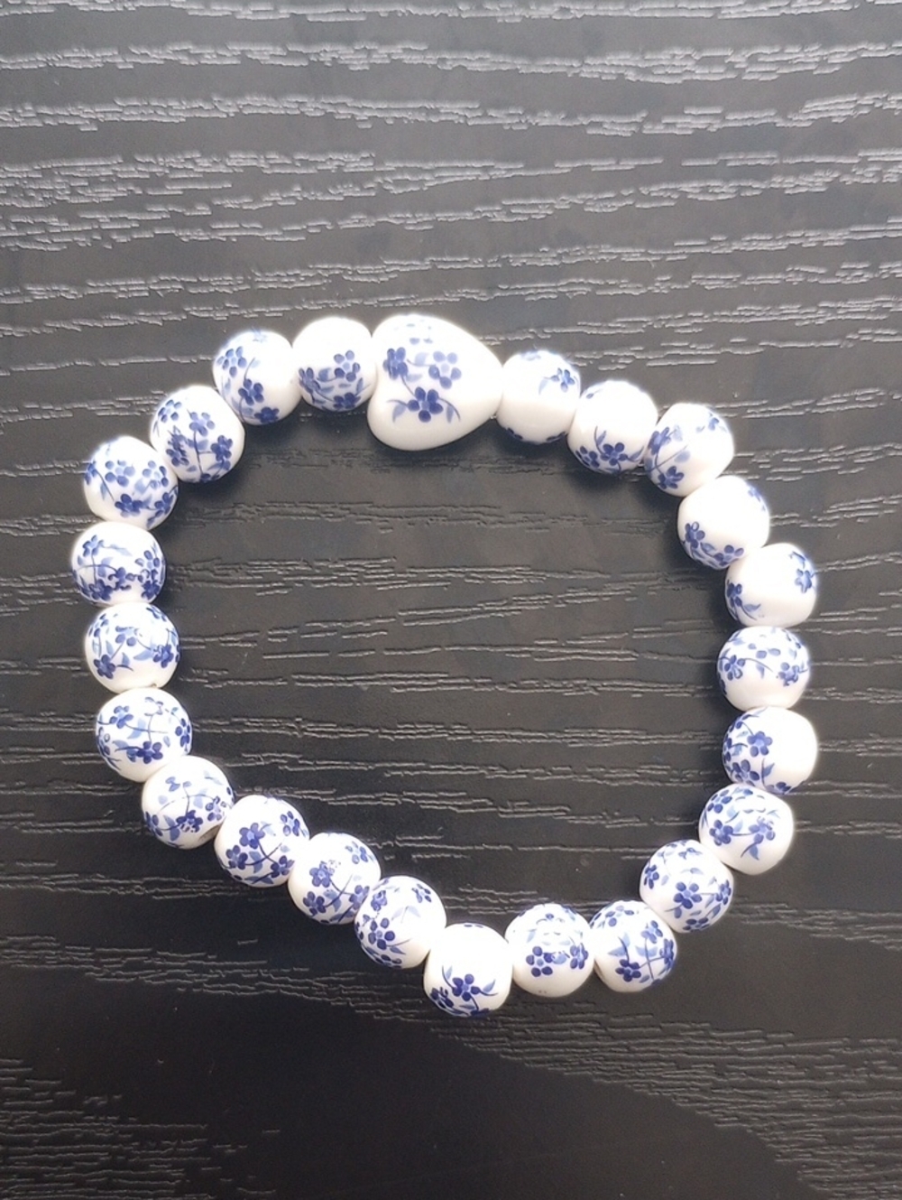 Delft Blue and White Floral Beaded Bracelet